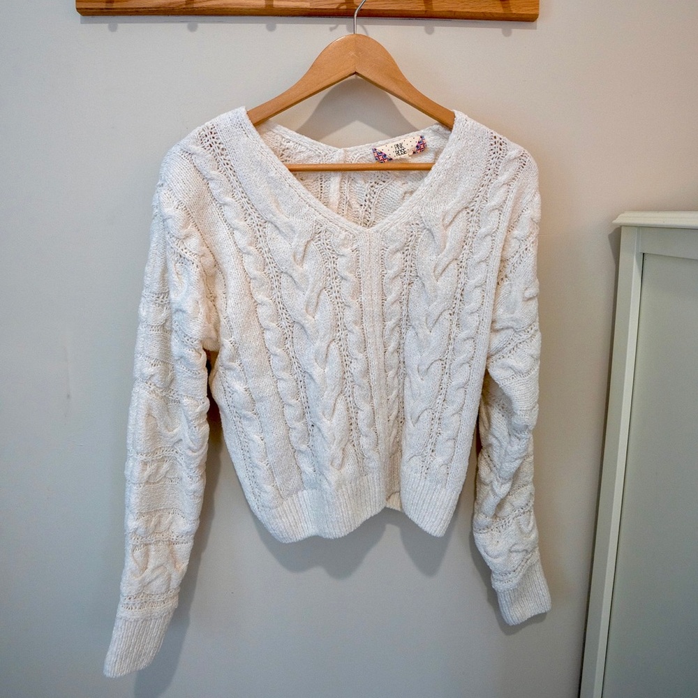 Pink Rose crop v neck sweater